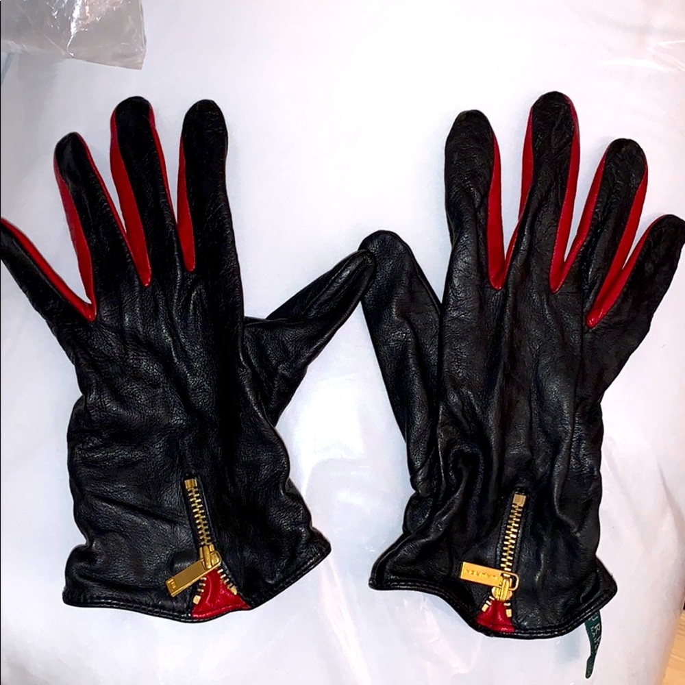 Fleece lined leather gloves